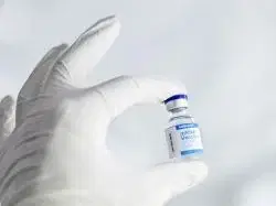 Moderna Aktie: FDA verzögert Zulassung der COVID-19-Spritze!