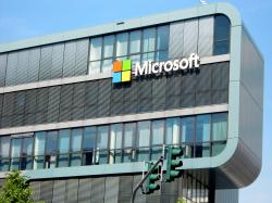 Microsoft-Aktie: Setzt Verkäufe in Russland aus!