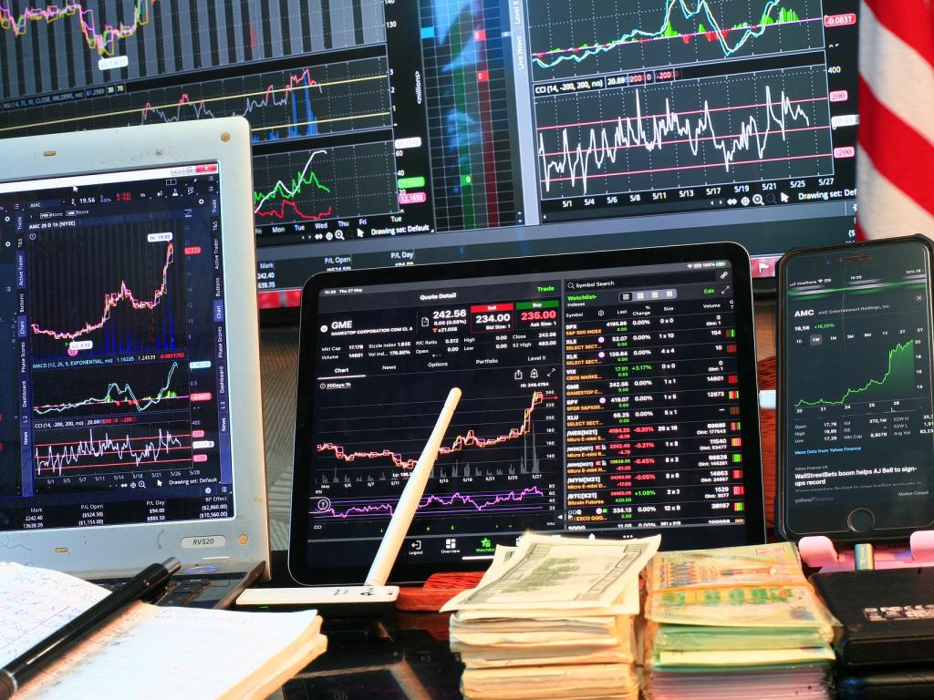 10 Probleme, die jeder mit beste online broker hat – wie man sie 2021 löst