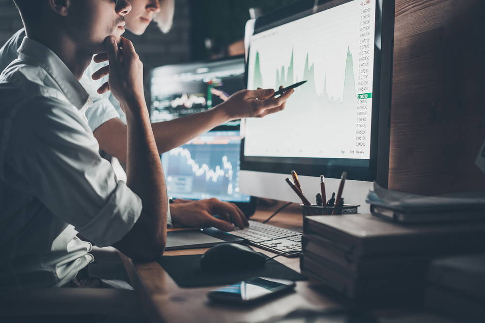 Basf Aktie, Bayer Aktie und Heidelbergcement Aktie: Aktuelle Trendsignale aus dem DAX – generiert durch künstliche Intelligenz