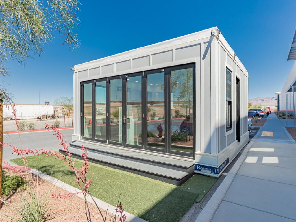 Das Unternehmen, das Elon Musks winziges Haus gebaut hat, hat jetzt über 74 Millionen Dollar von Privatanlegern erhalten