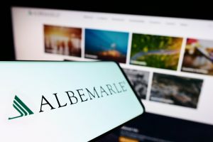Albemarle-Aktie: Roboter-Boom voraus!