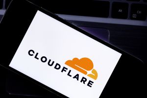 Cloudflare-Störung legt große Apps lahm – Aktie rutscht ab