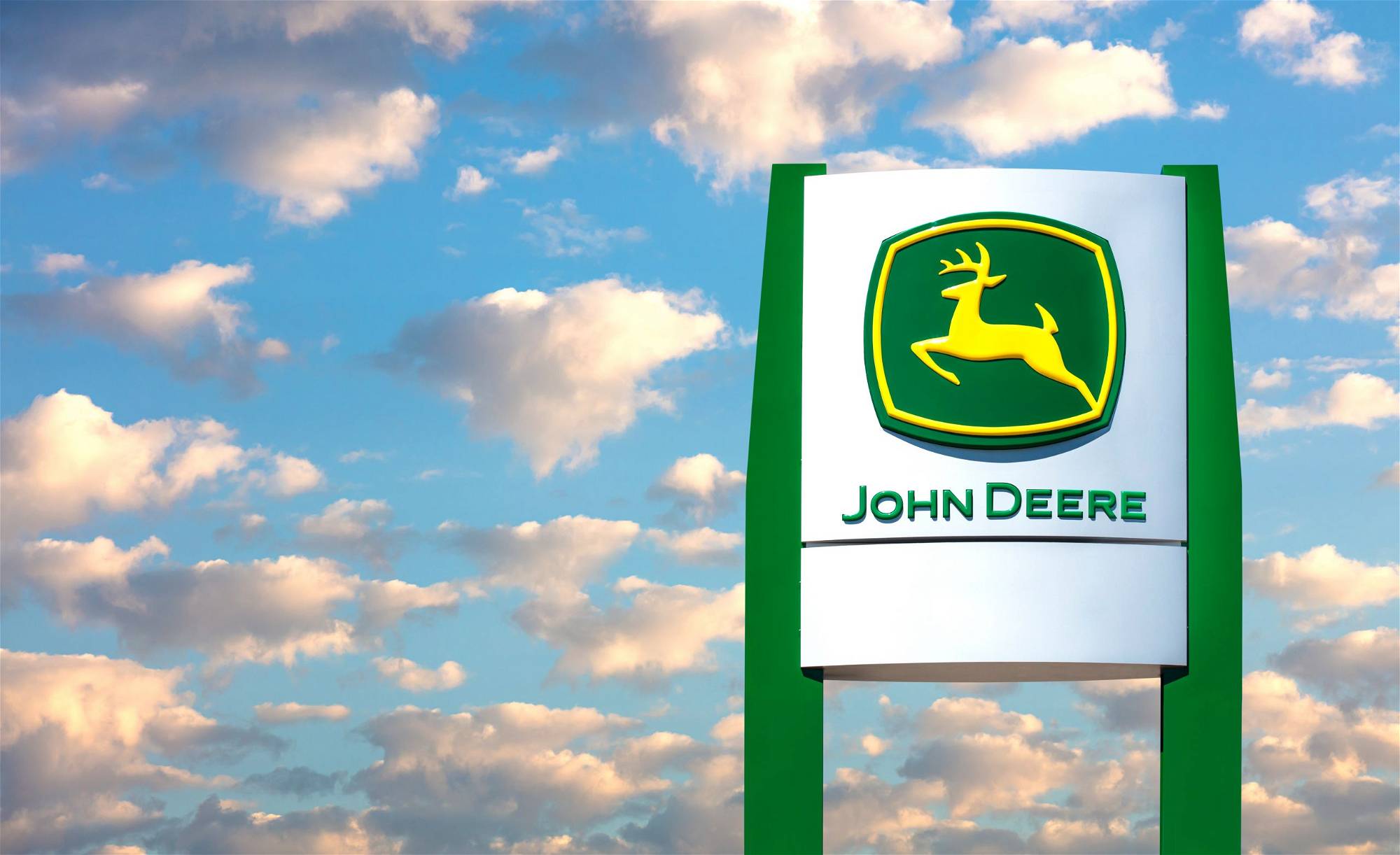 John Deere-Aktie: Sollten Sie jetzt kaufen?