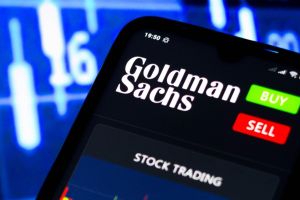 Goldman Sachs-Aktie: Was zieht sie nach unten?