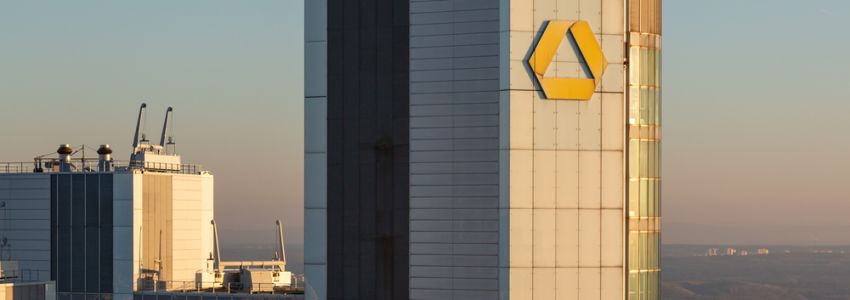 Commerzbank-Aktie: Jetzt fliegen die Fetzen!