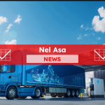 ein blauer wasserstoffbetriebener LKW, der bei klarem Himmel an einer Wasserstofftankstelle tankt, mit einem Banner Nel ASA-News drüber