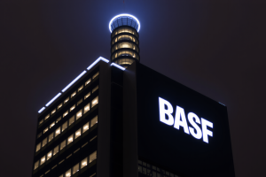 BASF-Aktie: Der Steuerzahler hilft aus!