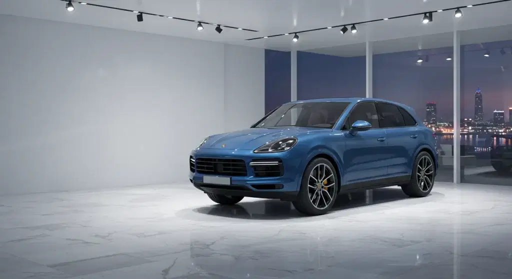 Porsche Cayenne im Showroom