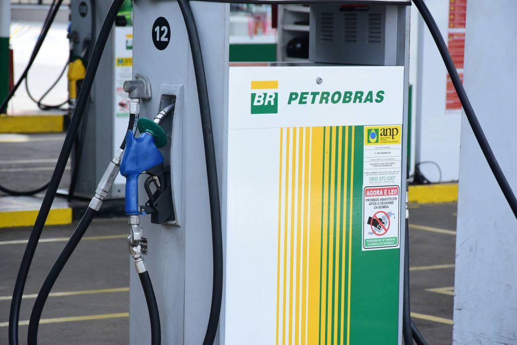 Petrobras verhandelt über höhere Fördermengen auf Offshore-Plattformen – Ziel ist eine Ausweitung der täglichen Produktion.