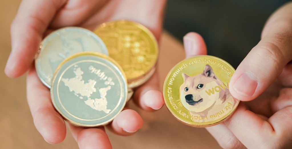 Geplanter US-Start: REX Shares und Osprey wollen am 18. September ETFs auf XRP (XRPR) und Dogecoin (DOJE) listen – strukturiert nach dem Investment Company Act von 1940.