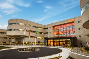 Fiserv-Aktie: Patient in der Notaufnahme – Analysten reagieren!