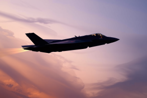 Lockheed Martin-Aktie: Milliarden-Auftrag für Weltraum-Überwachung!