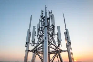 Deutsche Telekom Aktie: 47,5 Mrd. EBITDA-Ziel erhöht