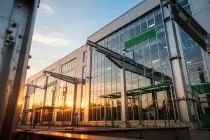 Jeld-WEN Aktie: EBITDA bricht auf 6,1 Millionen ein