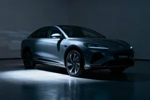 BYD Aktie: 40-Prozent-Absturz auf 8,37 Euro