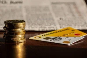 Commerzbank Aktie: Betriebsrat erhebt Strafanzeige gegen UniCredit