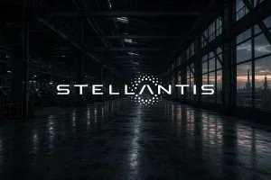 Stellantis Aktie: Verlust schrumpft, Cash brennt weiter